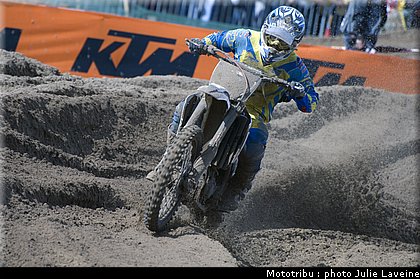 mx12_11.jpg
