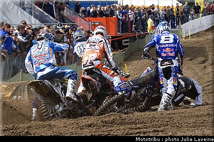 mx12_15.jpg