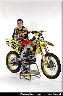 desalle_suzuki_mx1_2010_042.JPG