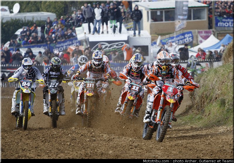 MOTO 