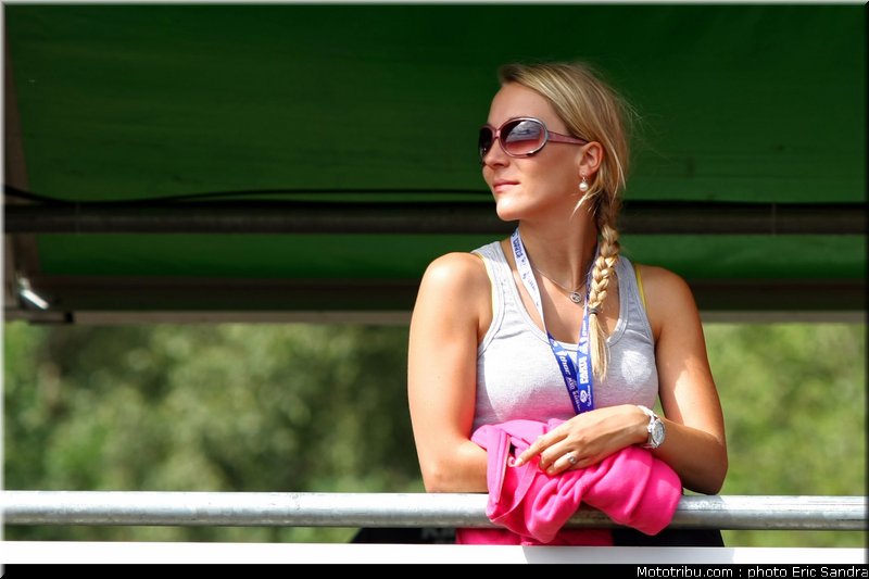 mondial_mx_pit_babes_8_belgique_2010