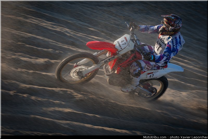 bignot_001_beach_cross_berck_sur_mer_2011