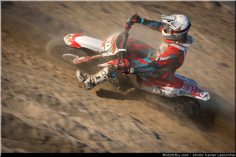 blanchard_002_beach_cross_berck_sur_mer_2011
