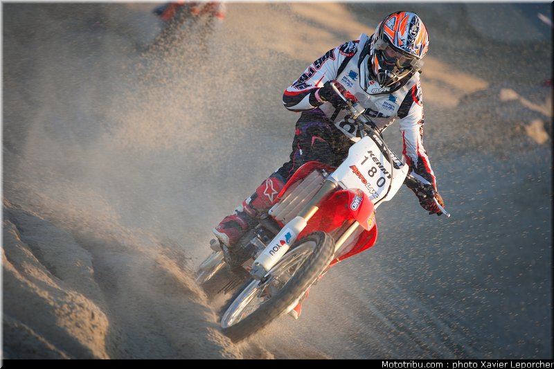 coquerelle_001_beach_cross_berck_sur_mer_2011