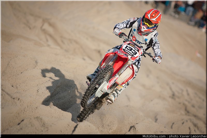 meplon_003_beach_cross_berck_sur_mer_2011