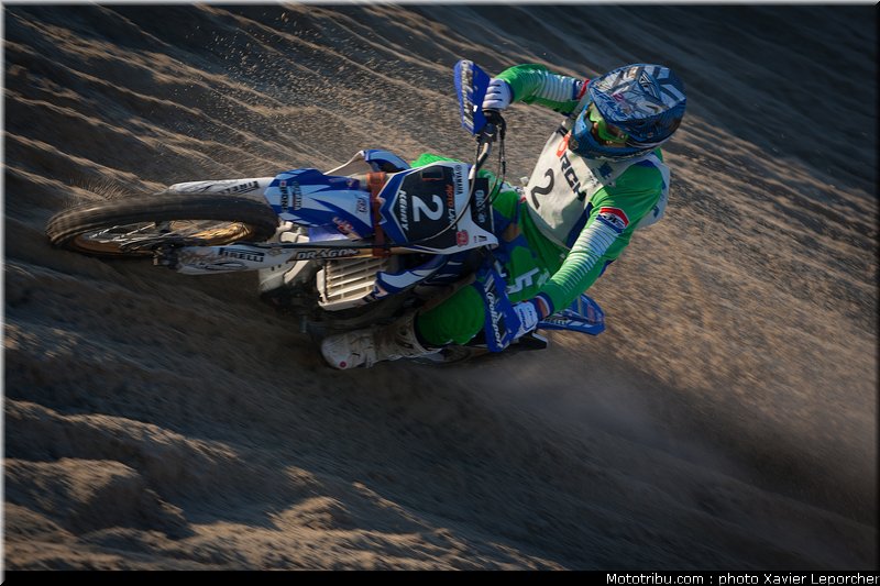 mousse_005_beach_cross_berck_sur_mer_2011