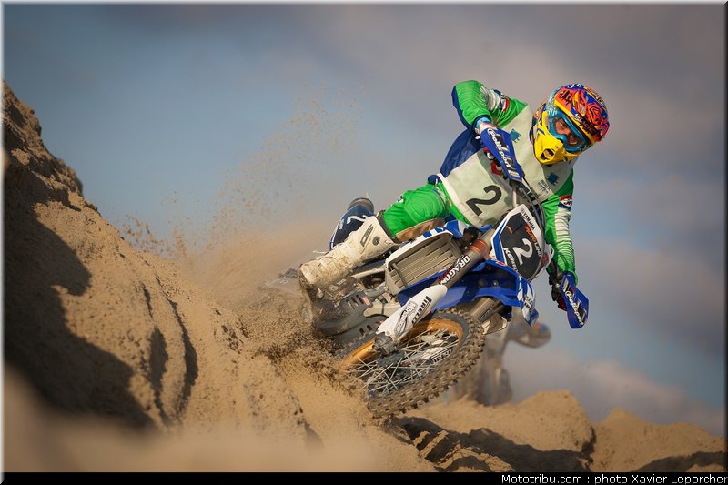 mousse_008_beach_cross_berck_sur_mer_2011