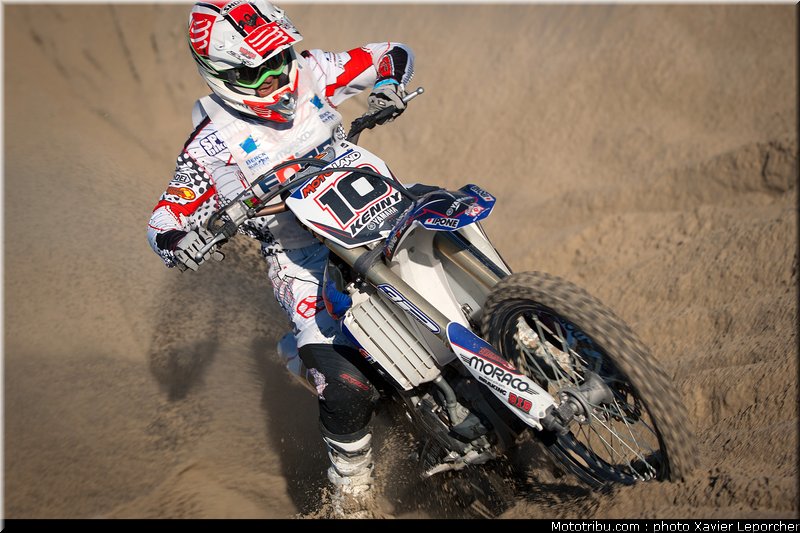 paget_002_beach_cross_berck_sur_mer_2011