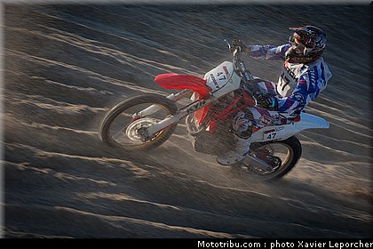 bignot_001_beach_cross_berck_sur_mer_2011.jpg