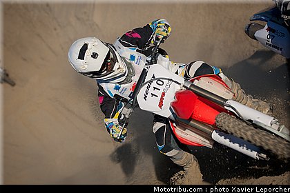 blomme_001_beach_cross_berck_sur_mer_2011.jpg