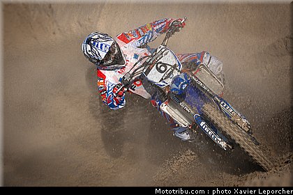 demester_002_beach_cross_berck_sur_mer_2011.jpg