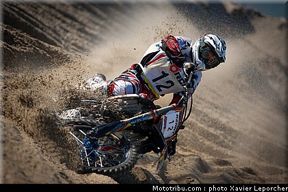 dulot_001_beach_cross_berck_sur_mer_2011.jpg
