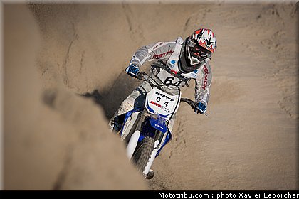 gauguin_001_beach_cross_berck_sur_mer_2011.jpg