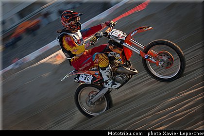 leblon_001_beach_cross_berck_sur_mer_2011.jpg