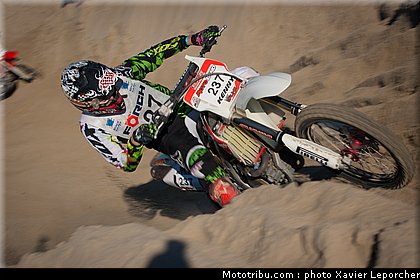 lepretre_001_beach_cross_berck_sur_mer_2011.jpg