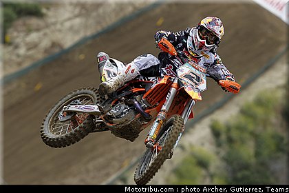 cross_usa_nagl_02_glen_helen_2011.jpg