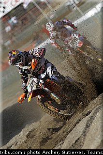 cross_usa_nagl_06_glen_helen_2011.jpg