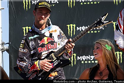cross_usa_nagl_12_glen_helen_2011.jpg