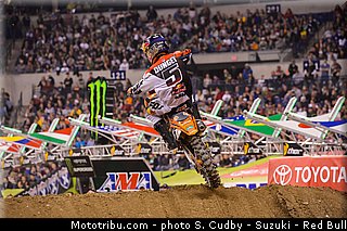 dungey_002_supercross_us_2013_indianapolis.jpg