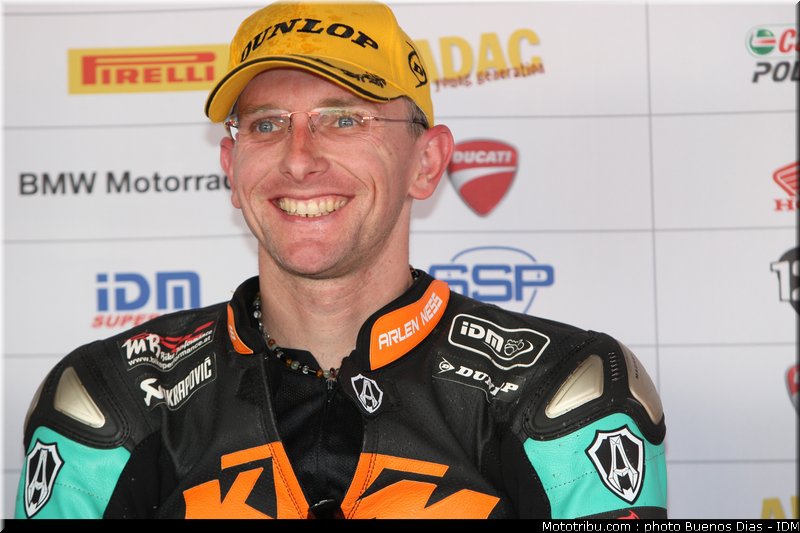 superbike_bauer_13_idm_2011_lausitz
