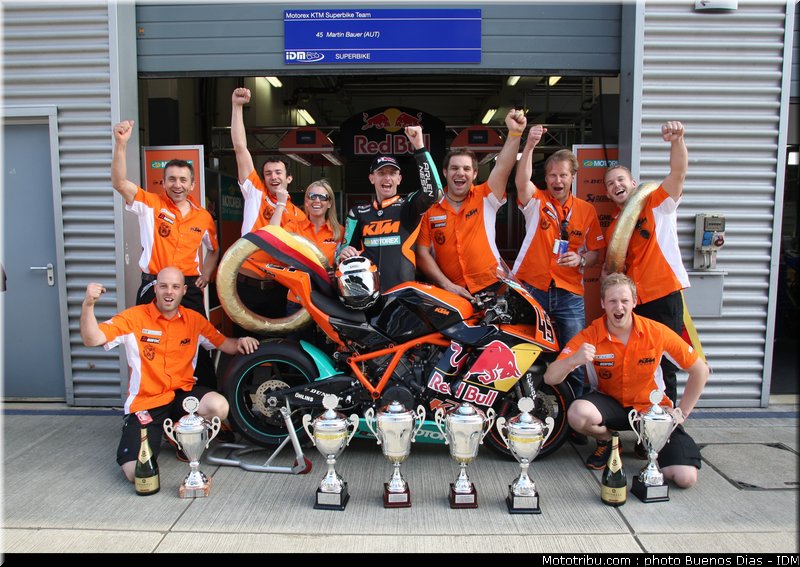 superbike_bauer_14_idm_2011_lausitz