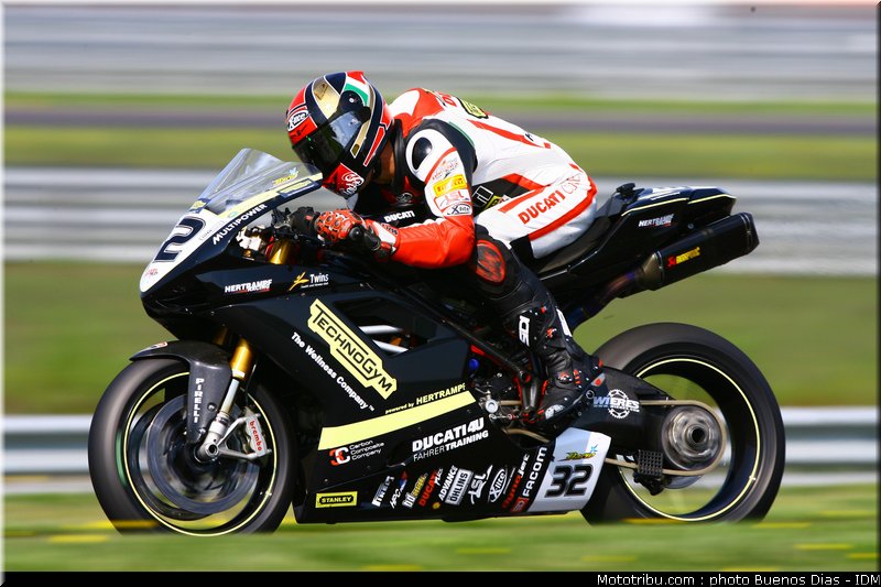 superbike_giuseppetti_idm_2011_lausitz