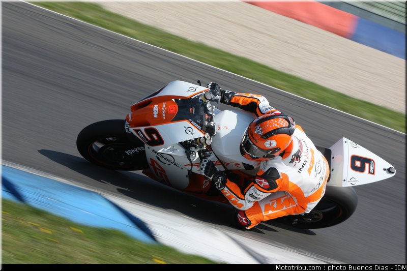 superbike_nebel_08_idm_2011_lausitz