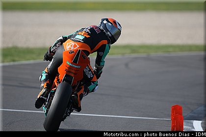 superbike_bauer_03_idm_2011_lausitz.jpg