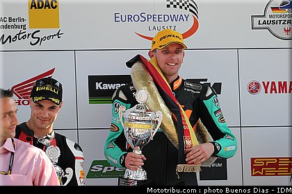 superbike_bauer_15_idm_2011_lausitz.jpg
