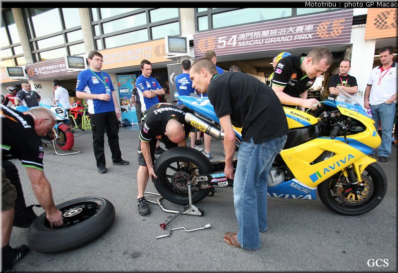 0204_macao_paddock2007_02