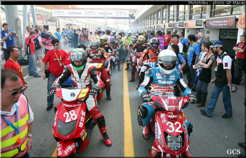 0205_macao_paddock2007_03