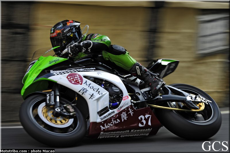 hillier_002_macao_2011