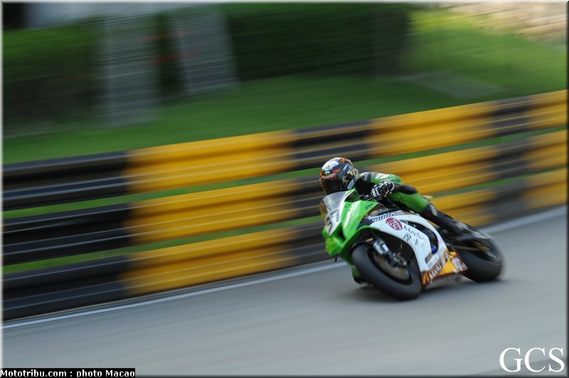 hillier_003_macao_2011