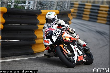 dokoupil_009_macao_2011.jpg