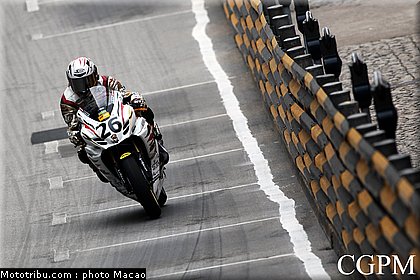 grams_001_macao_2011.jpg
