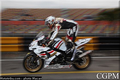 grams_002_macao_2011.jpg