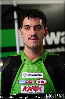 hillier_001_macao_2011.jpg