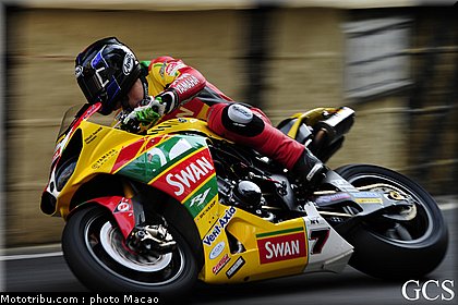 hutchinson_004_macao_2011.jpg