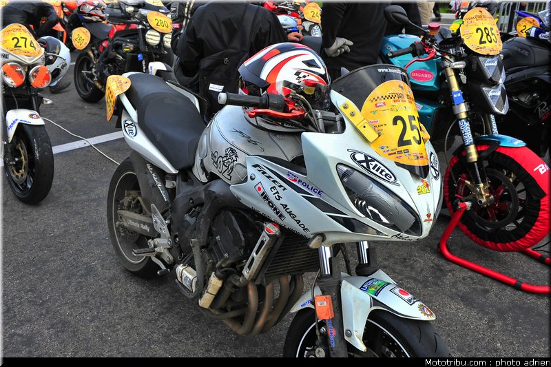 moto_tour_2009_paul_ricard_parking_0039
