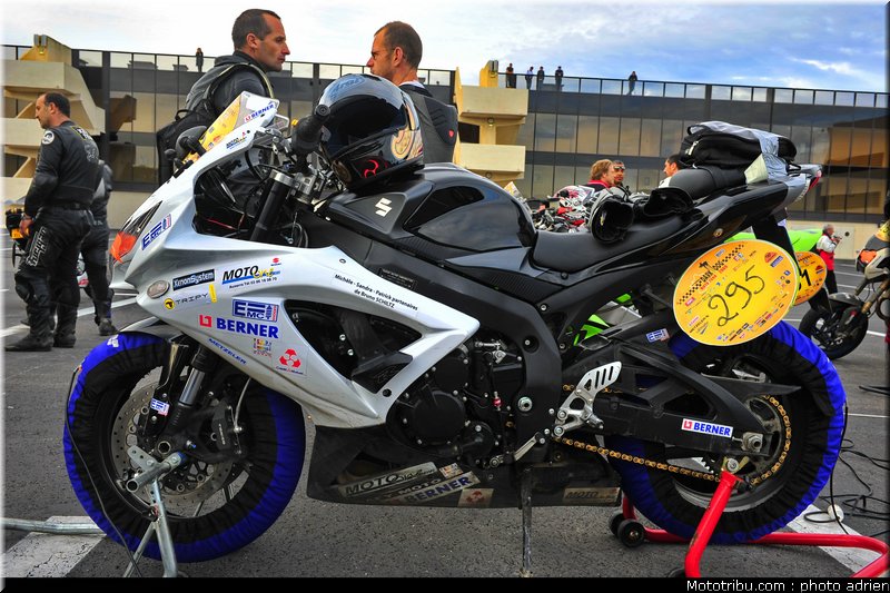 moto_tour_2009_paul_ricard_parking_0067