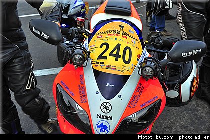 moto_tour_2009_paul_ricard_parking_0042.JPG