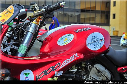 moto_tour_2009_paul_ricard_parking_0061.JPG