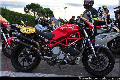 moto_tour_2009_paul_ricard_parking_0069.JPG