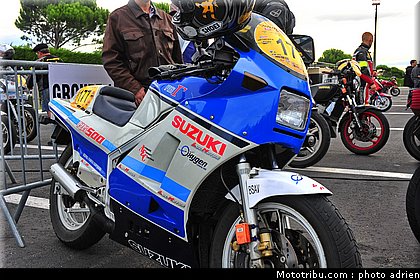 moto_tour_2009_paul_ricard_parking_0082.JPG