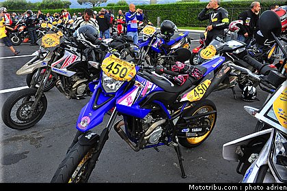 moto_tour_2009_paul_ricard_parking_0088.JPG