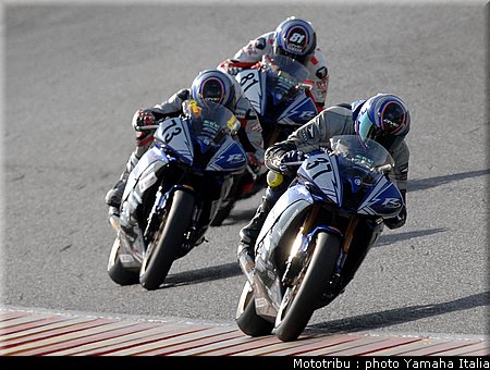 rseries_04.jpg