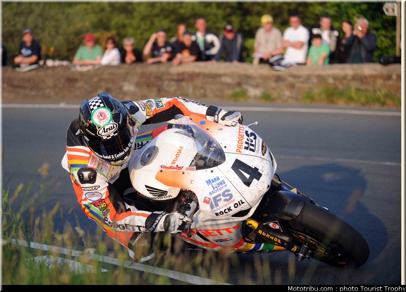tourist_trophy_hutchinson_004_2010