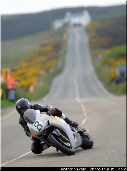 tourist_trophy_martin_1_2010