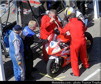 tourist_trophy_dunlop_3_2010.jpg