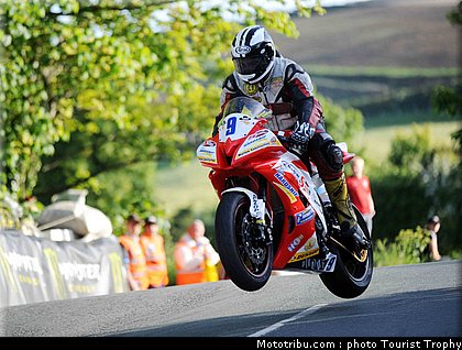 tourist_trophy_dunlop_4_2010.jpg
